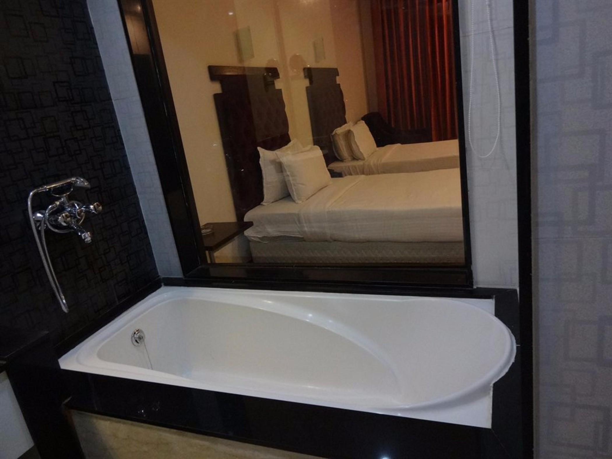The Hindusthan International Hotel 4*