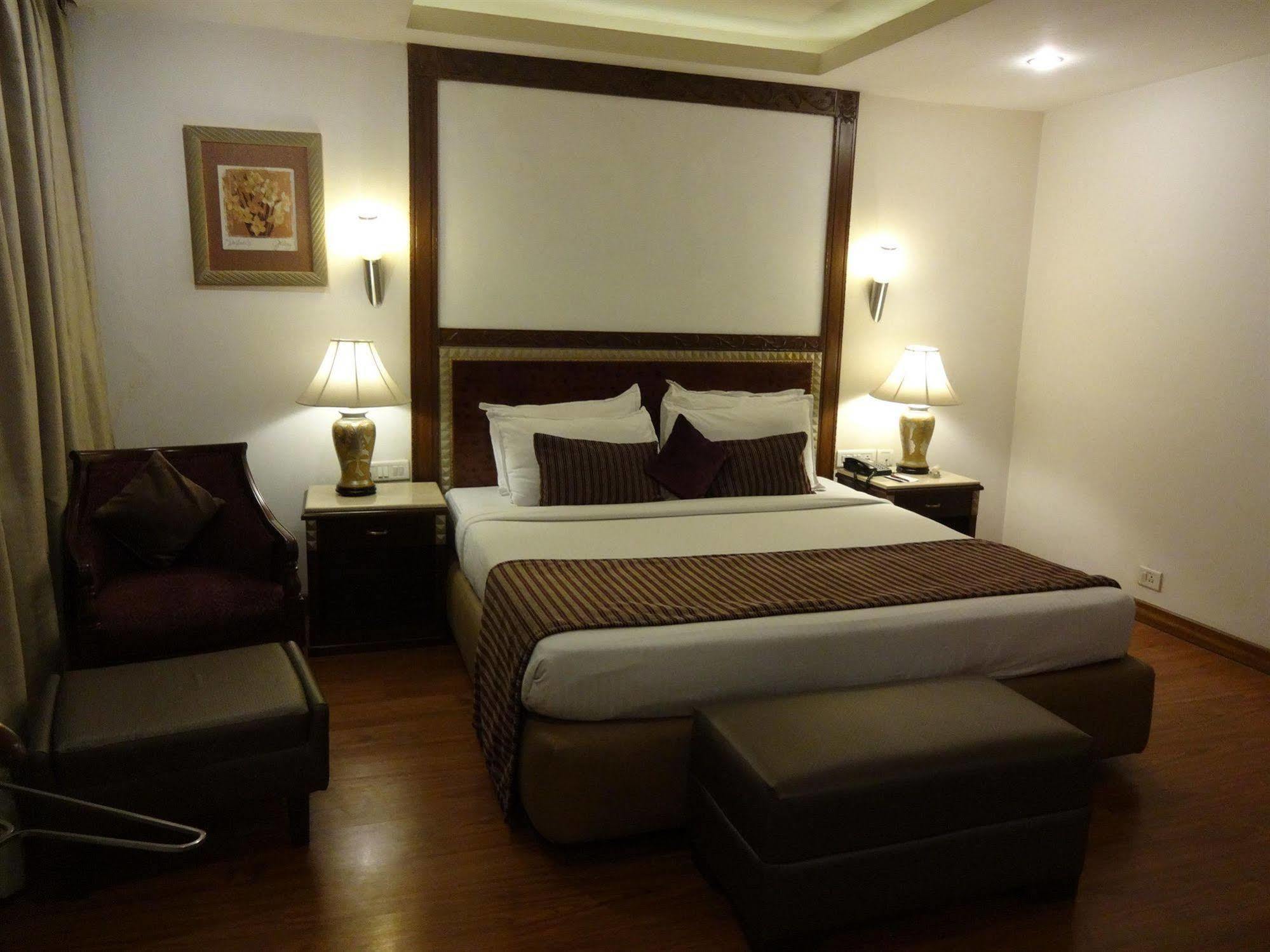 The Hindusthan International 4*